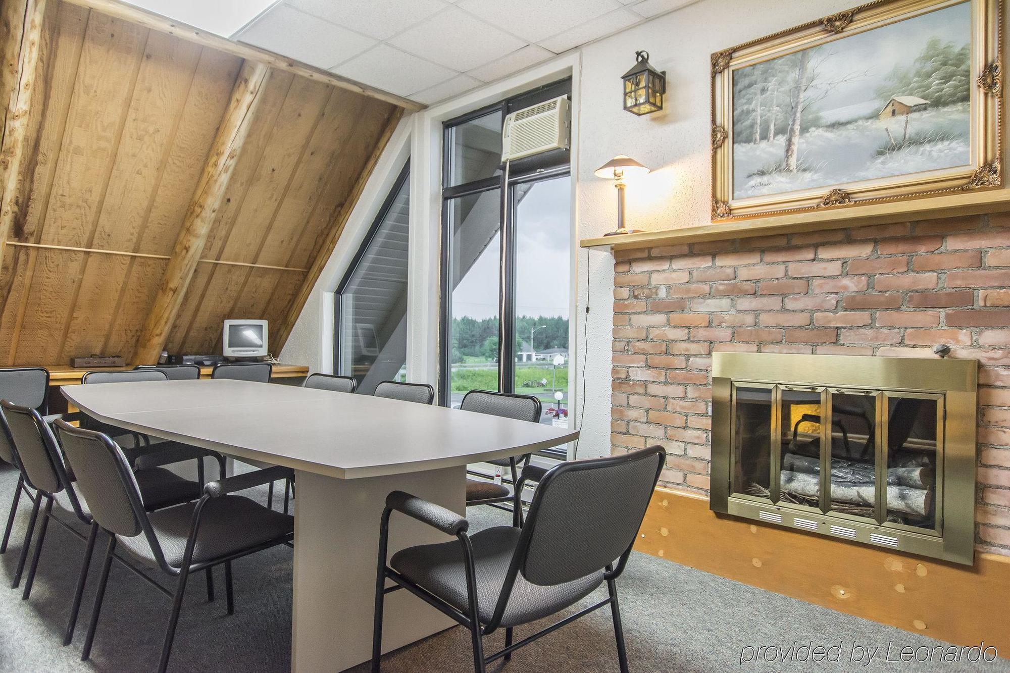 Rodeway Inn Grand Falls Exteriér fotografie